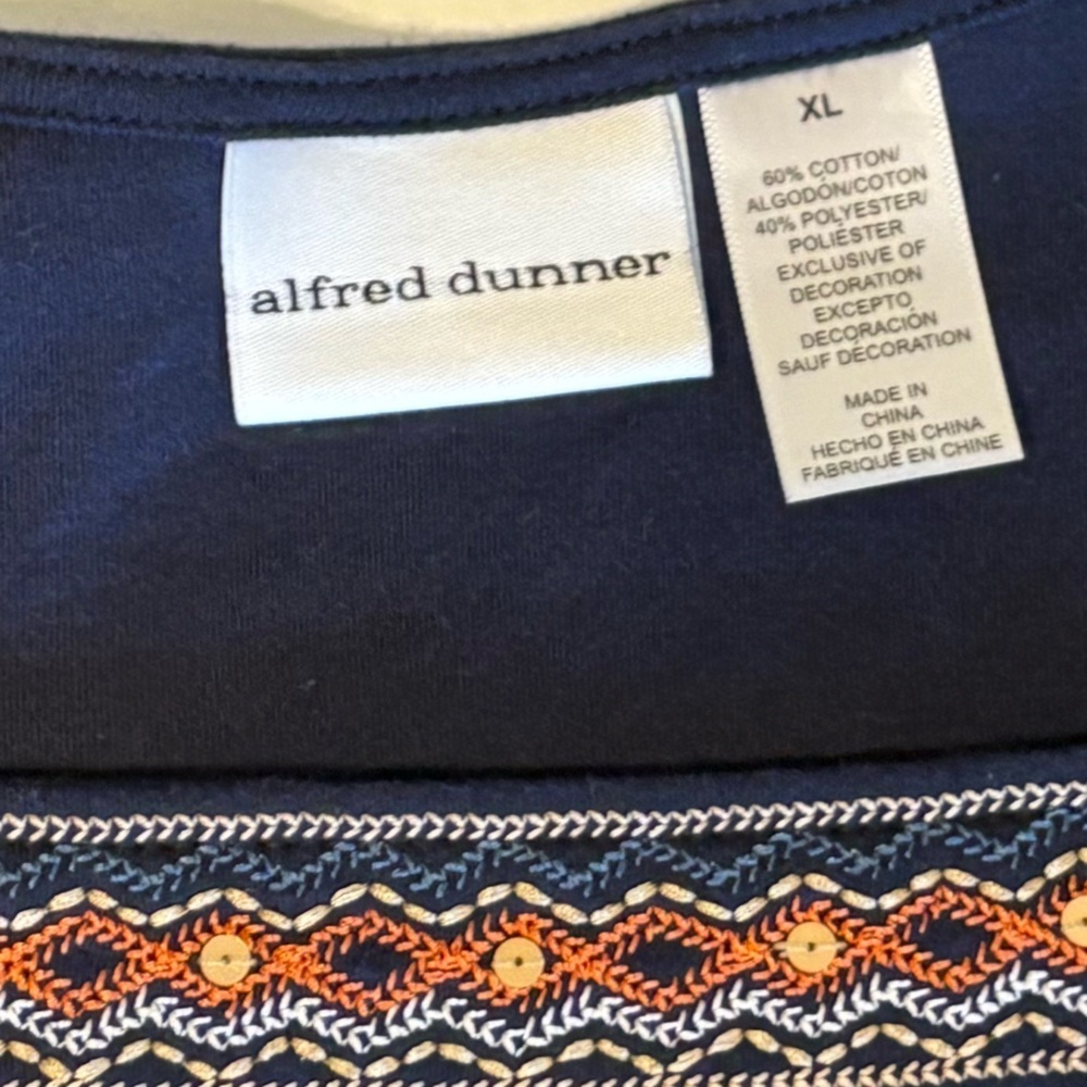 Alfred Dunner navy blue 3/4 sleeve embroidered blouse size XL - Picture 5 of 6